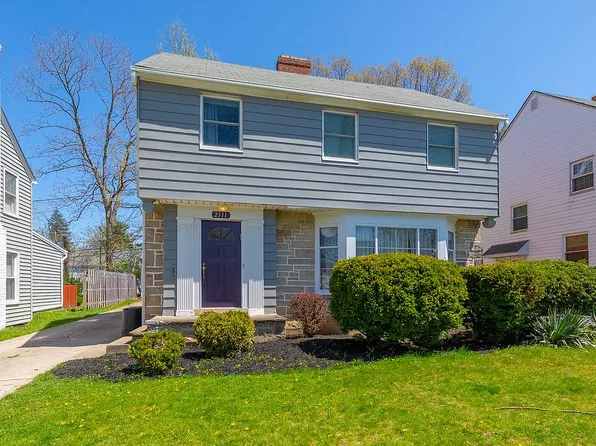 2511 Laurelhurst Rd, University Heights, OH 44118