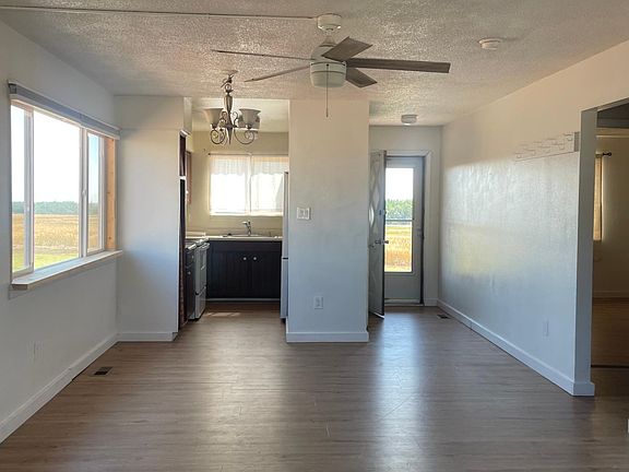 5th image of 4381 Val Verde Way #2