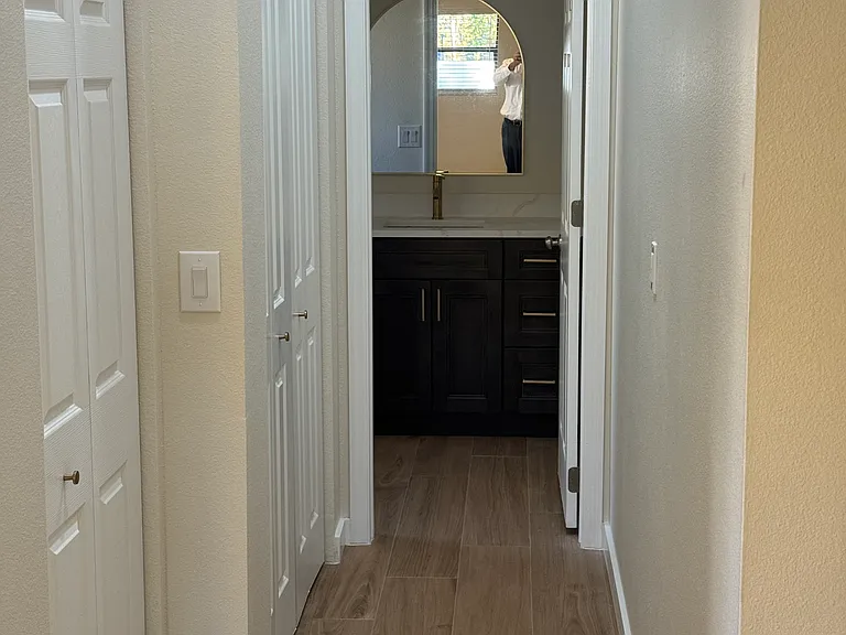 2221 Cimarron Ter — Photo 10