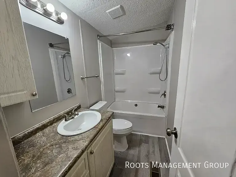 3315 Sylvester Hwy #63 — Photo 11
