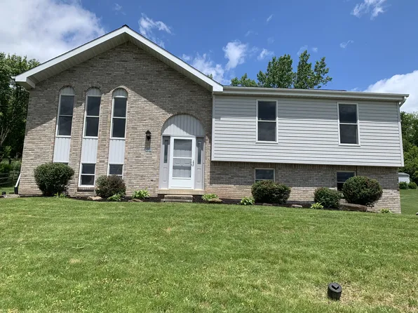 1091 Elicker Rd, New Kensington, PA 15068