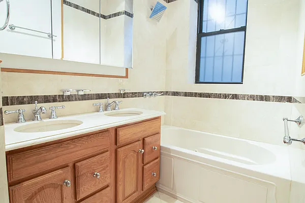 Rented by WAM Partners - William Moses Co. | media 50