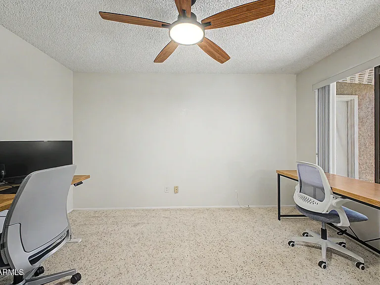 3510 E Hampton Ave #17 — Photo 40