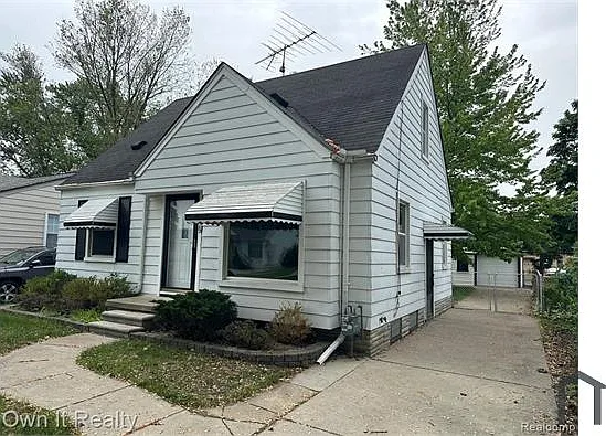3 bed, 1100 sqft, $1,850 — Photo 2