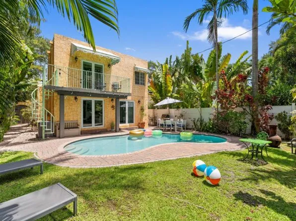 614 SE 5th Ct, Fort Lauderdale, FL 33301