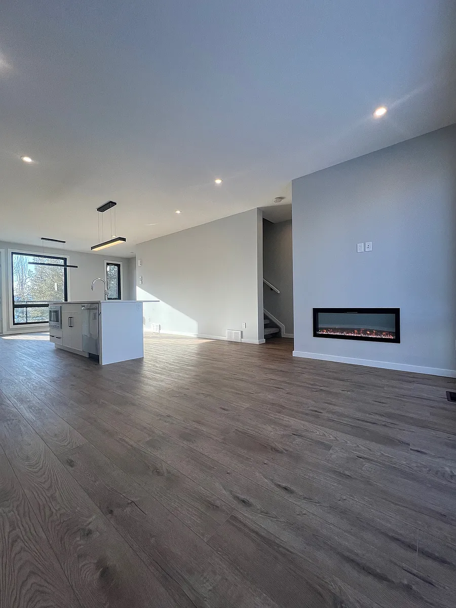 Building Photo - 1304 Rutherford Rd SW