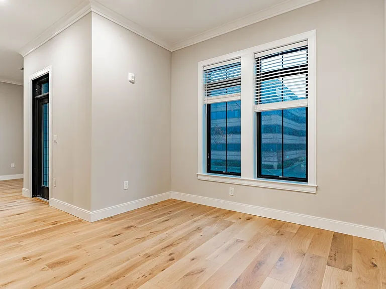 157 Everett St #201 — Photo 15