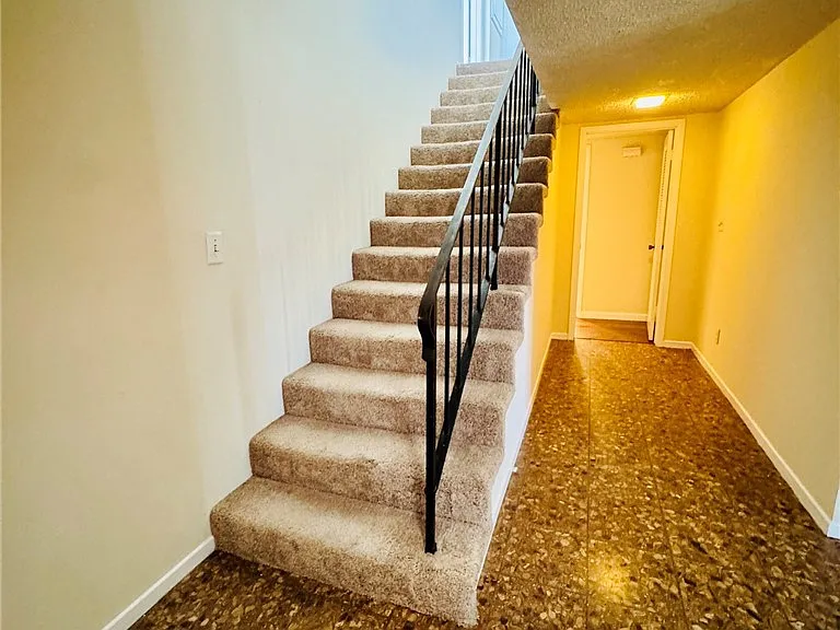 9432 Rambler Dr — Photo 11