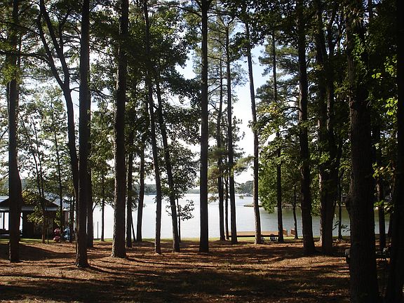 2nd image of 690 Cypress Creek Dr
