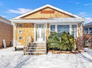 3910 W 68th Pl, Chicago, IL 60629
