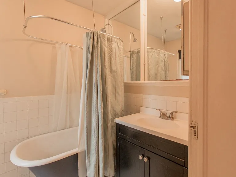 1217 E 14th Ave. — Photo 5