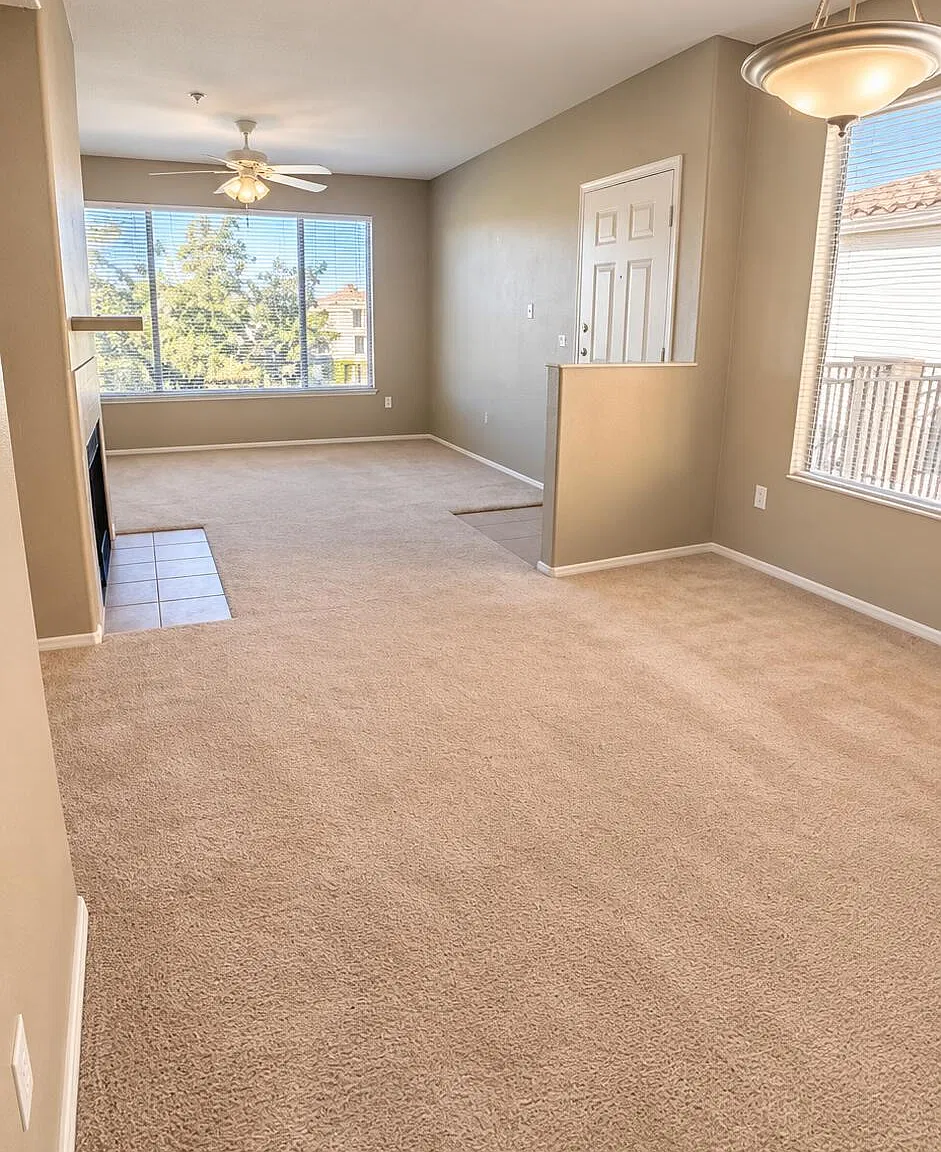 1 bed, 1.0 bath, 747 sqft, $1,349 — Photo 3