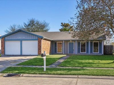 3939 Bayou Oaks Dr, Harvey, LA, 70058