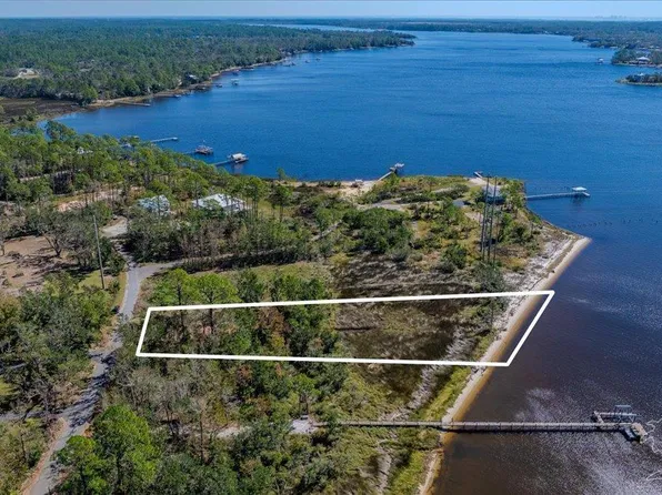 Santa Clara Dr, Navarre, FL 32566