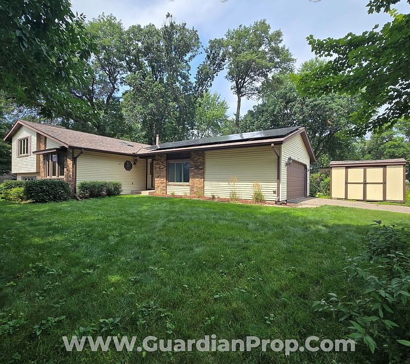 1st image of 747 Mound Ave