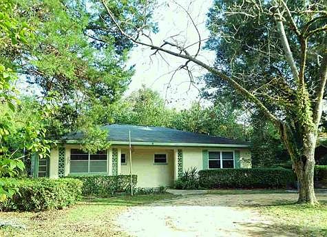 1st image of 724 N 65th Ave