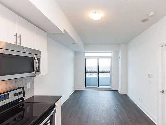 2nd image of 7890 Bathurst St Unit 2203