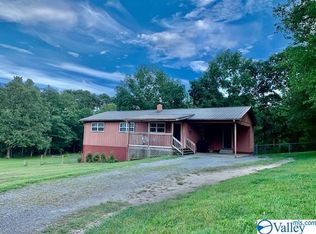 2946 County Road 255, Fort Payne, AL 35967