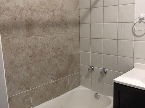 4th image of 2223 86th St #3