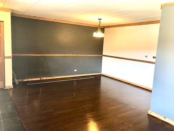 4th image of 9608 W Higgins Rd APT 2C
