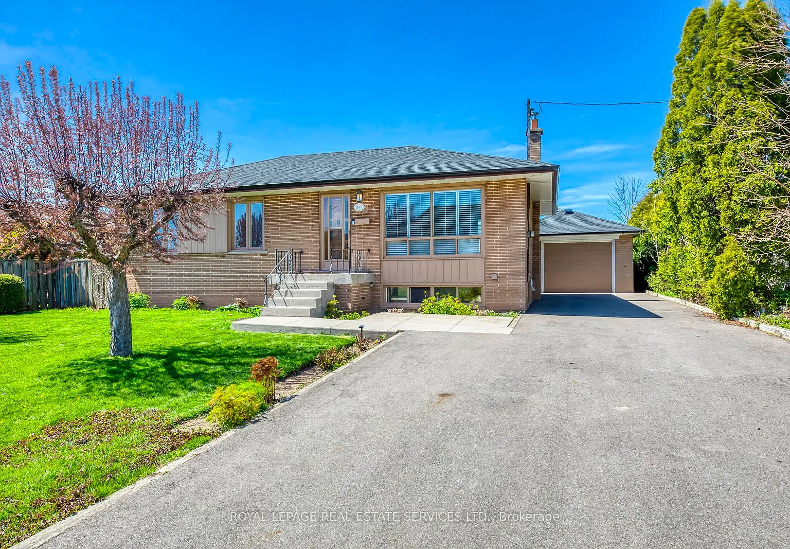 2 bed, $1,800 — Photo 1