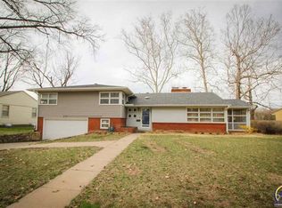 4416 SW 13th St, Topeka, KS 66604