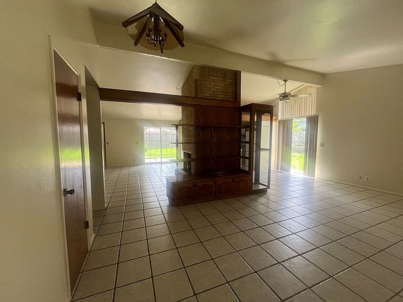 4th image of 1632 S 69th East Ave