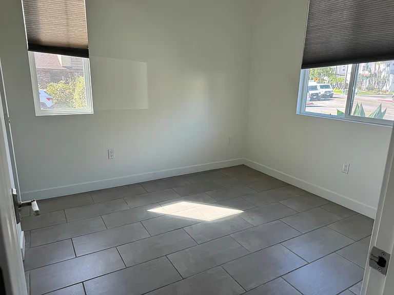 2622 Madison St — Photo 21
