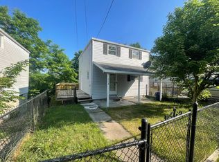 714 Hestor Dr, Pittsburgh, PA 15220