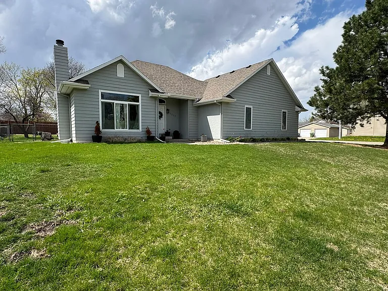 1217 Idaho Ave — Photo 2