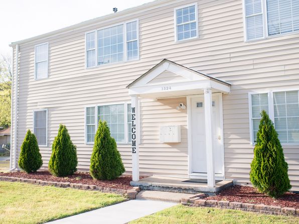 1324 Little Bay Ave APT 1