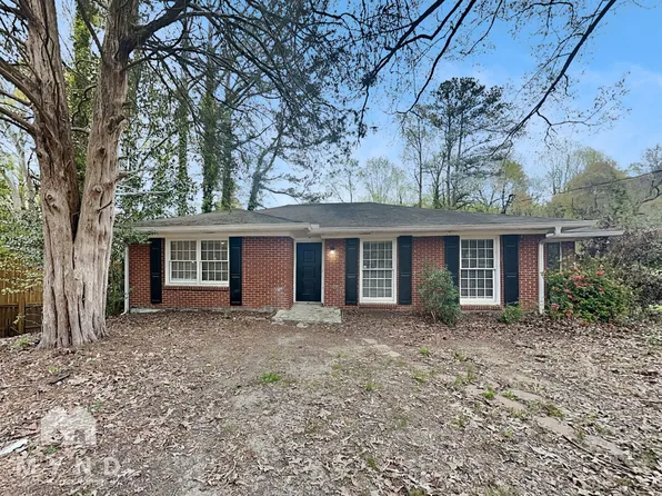 990 Lynhurst Dr SW, Atlanta, GA 30311