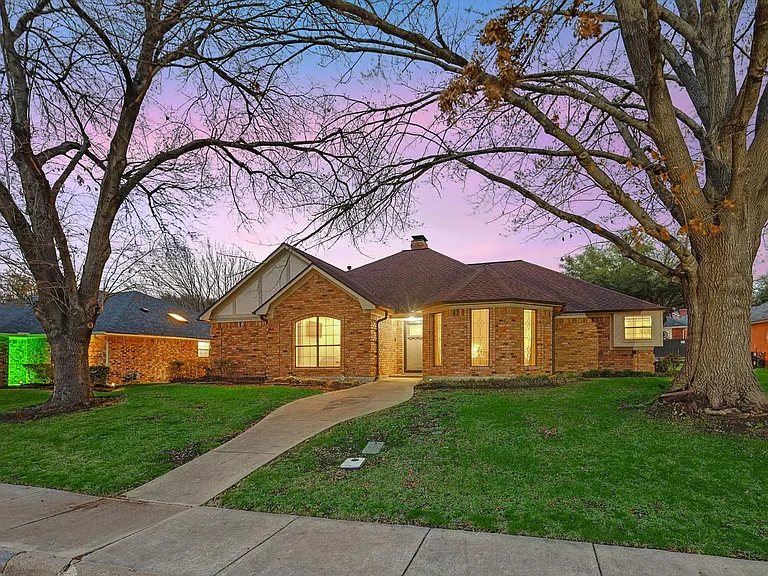 609 Arbor Creek Dr — Photo 82