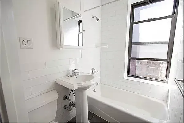 Rented by CNYC Apartments | media 13