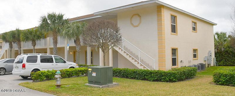 1st image of 944 15th St APT 103