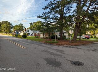 202 Whitley St, Walstonburg, NC 27888