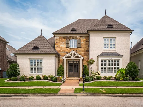 1826 Enclave Hollow Ln E, Germantown, TN 38139