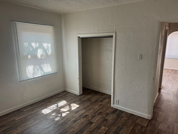 3rd image of 1111 Marble Ave NW #1