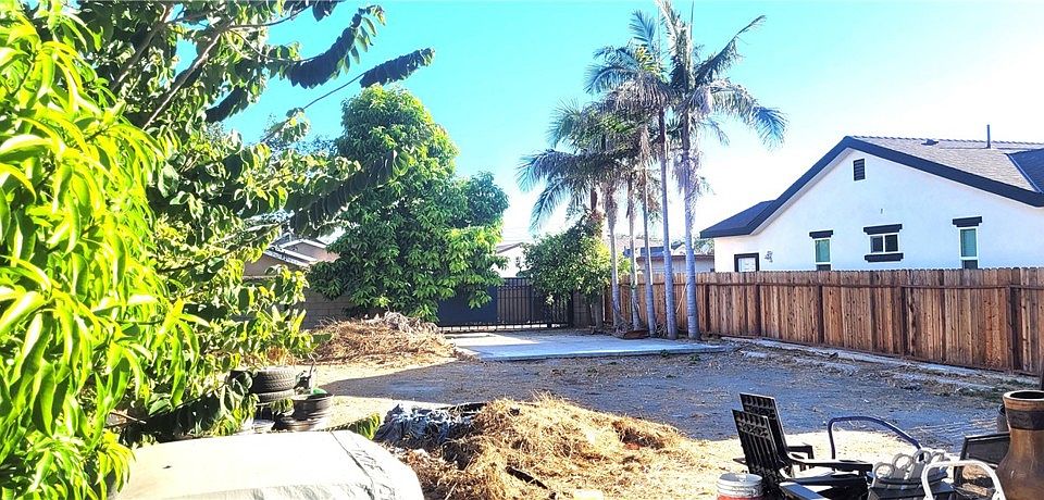 1st image of 10702 Frances Ave