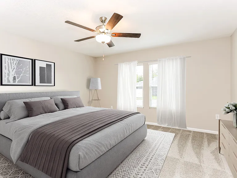 9202 Joannes Way — Photo 3
