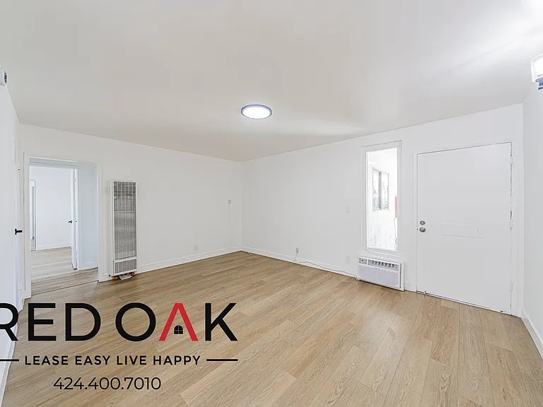 252 W Elm Ave #F — Photo 8