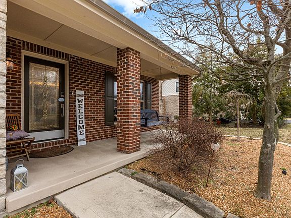 4th image of 1753 Cottontail Dr