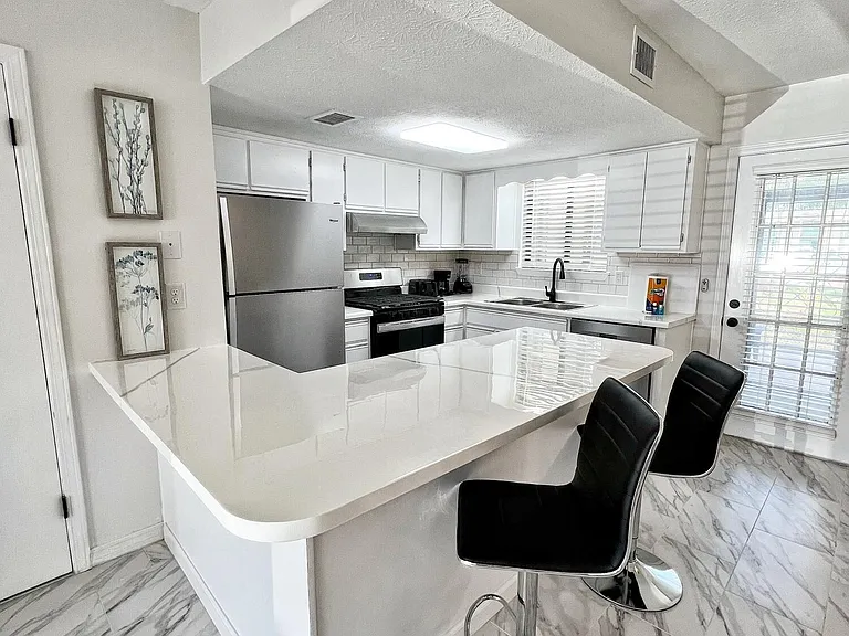 164 Gulf Highlands Blvd — Photo 2