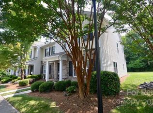 8442 Big Creek Ct, Matthews, NC 28105