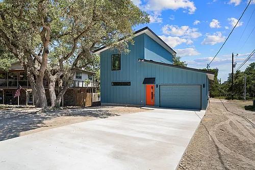1218 Timberlane Photo 1