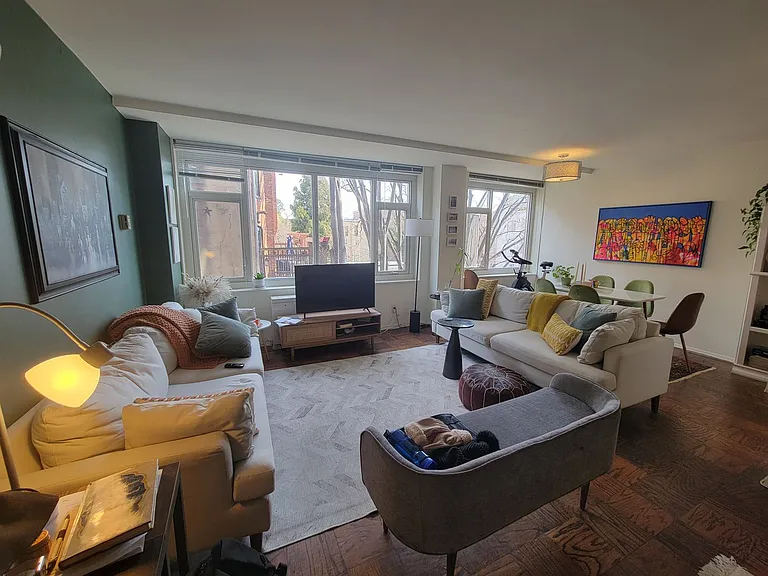 1545 18th St NW #310 — Photo 5