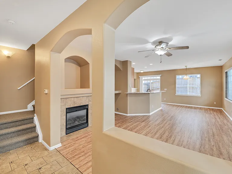 9456 Carlyle Park Pl — Photo 5