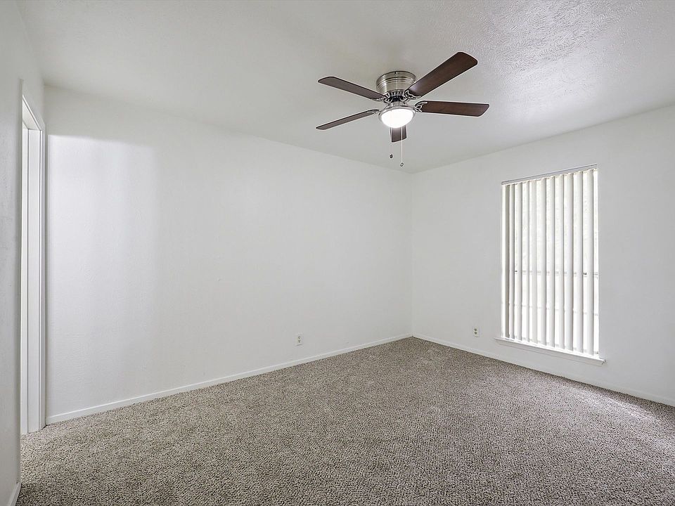 Marbella Apartment Rentals - Dallas, TX | Zillow