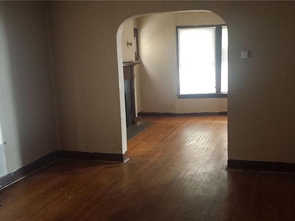3rd image of 148-50 Hope Ave