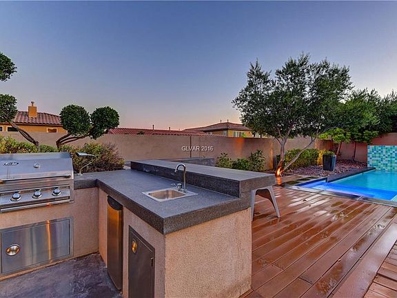 5th image of 7483 Sun Summit Ct